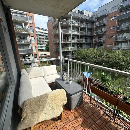 Modern 3-room Balcony *